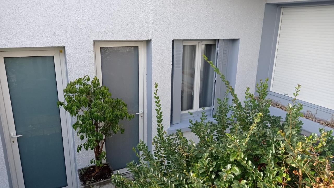 Chambre Meublee Independante, Avec Piscine Et Jardin, 1 Lit Pour 2 Personnes Direct Gare Aeroport Toulouse Exterior photo